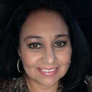 Meet your Posher, Imelda